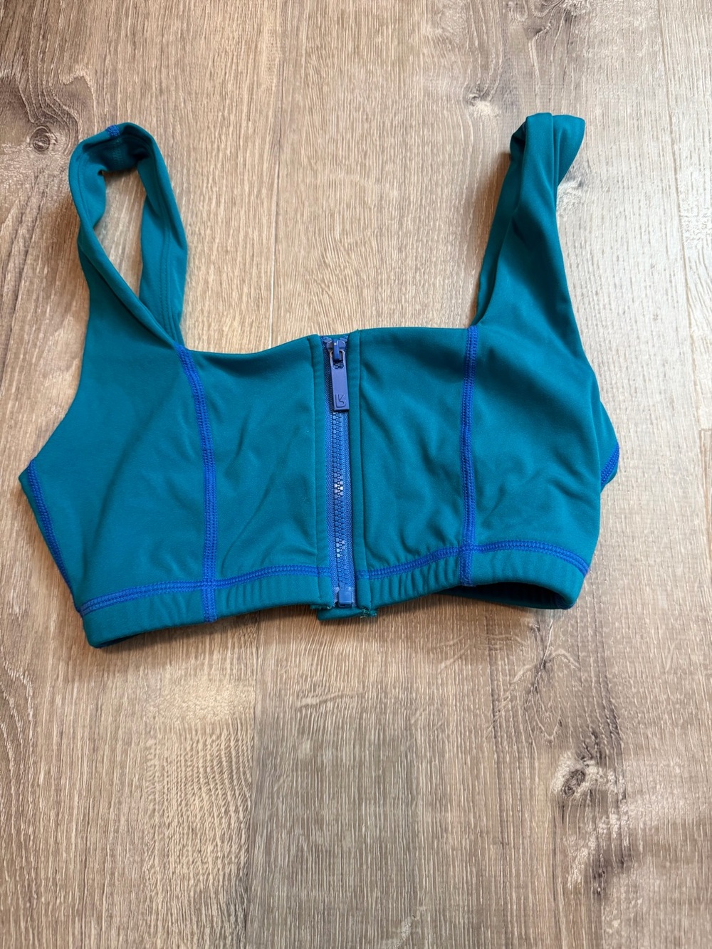 BuffBunny Teal Front-Zip Sports Bra